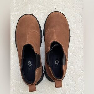 Kids Ugg boots size 1